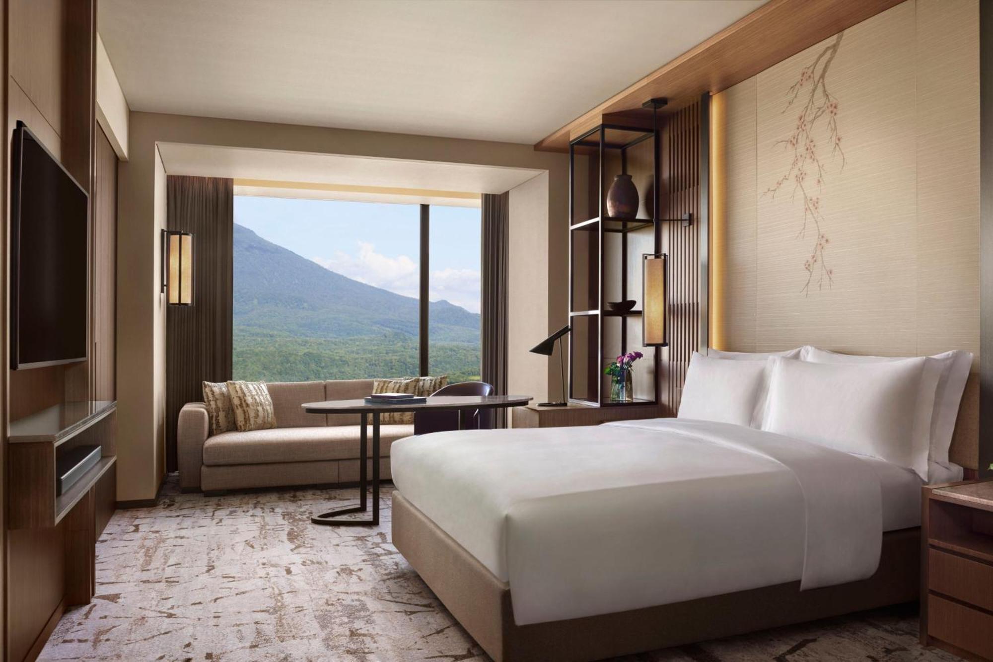 Higashiyama Niseko Village, A Ritz-Carlton Reserve Екстер'єр фото