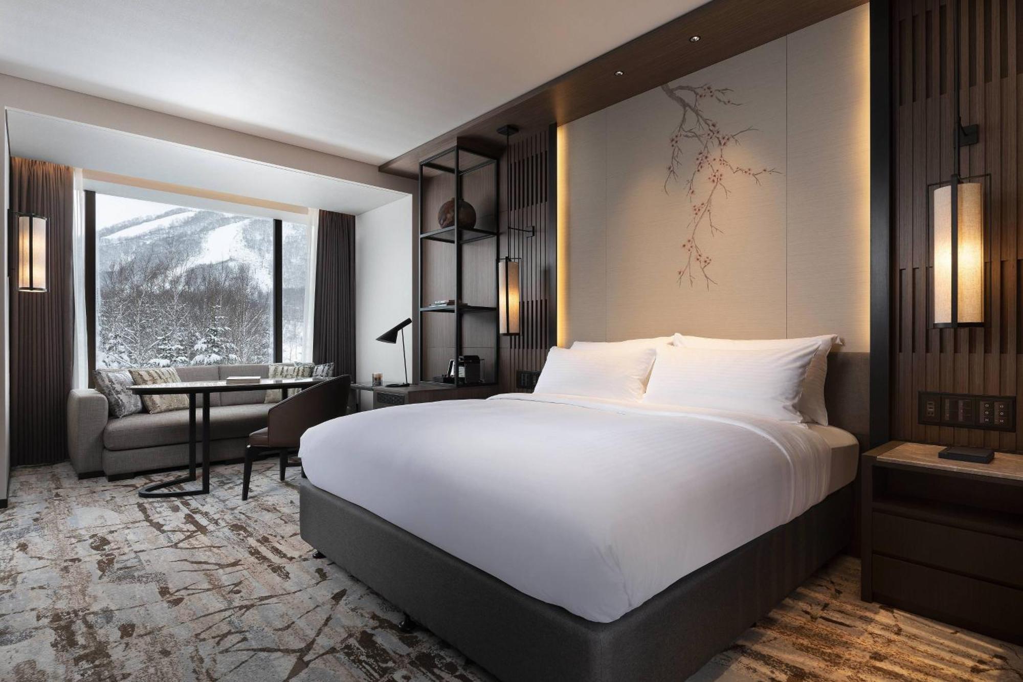 Higashiyama Niseko Village, A Ritz-Carlton Reserve Екстер'єр фото